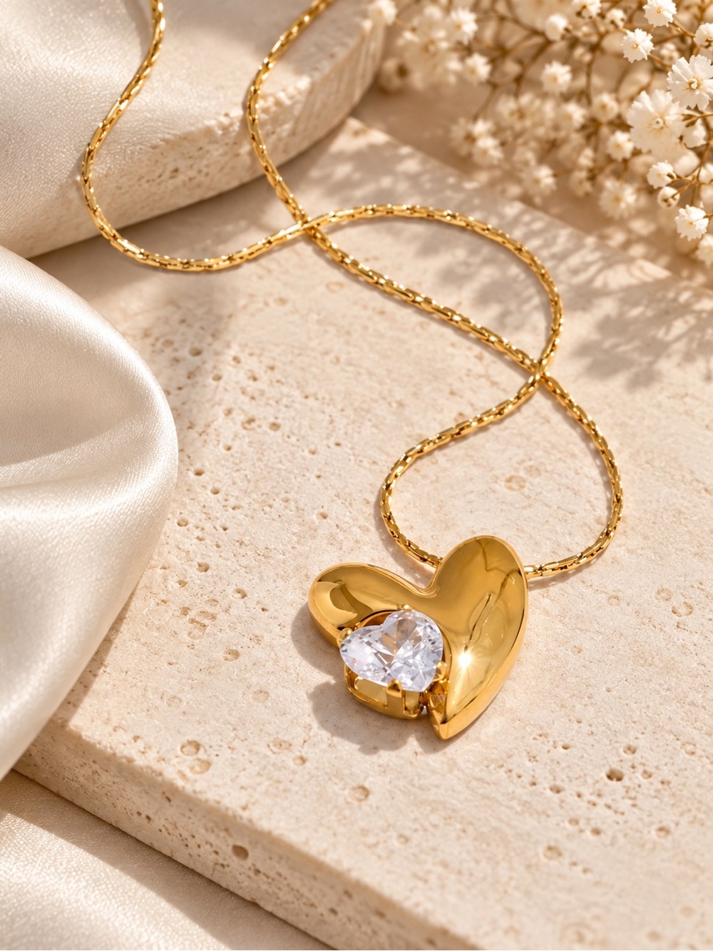 Gold Heart Pendant Necklace with Clear Stone